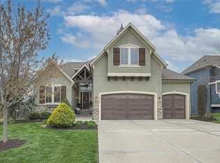 16528 Lucille St, Overland Park, KS 66221