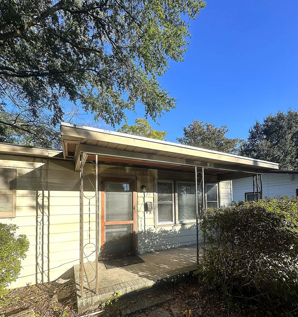 29 Covil Avenue — Photo 1