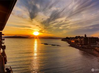 3717 Beach Dr SW APT 306, Seattle, WA 98116