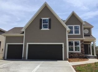 24407 W 79th Ter, Lenexa, KS 66227