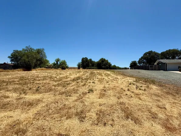 12450 New Airport Rd, Auburn, CA 95603