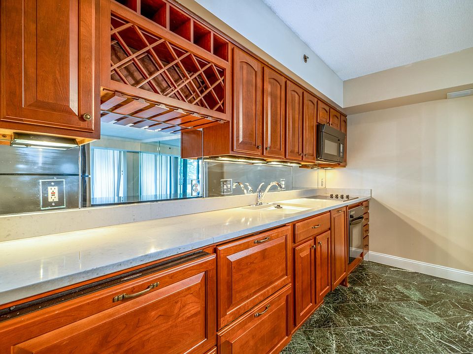 1200 Crystal Dr Arlington, VA, 22202 - Apartments for Rent | Zillow