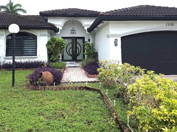 15101 SW 180th Ter, Miami, FL 33187
