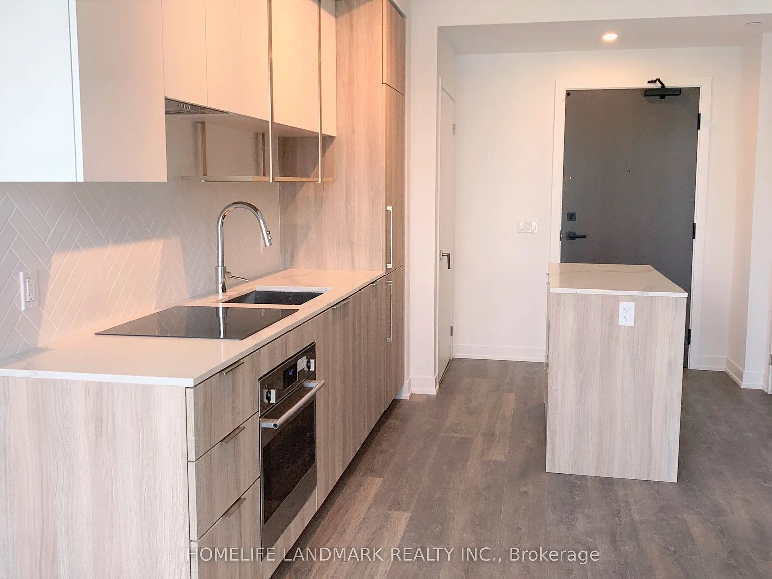 1 bed, $2,100 — Photo 4