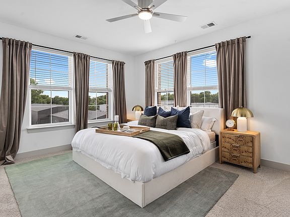 5th image of 400 Industrial Dr #628