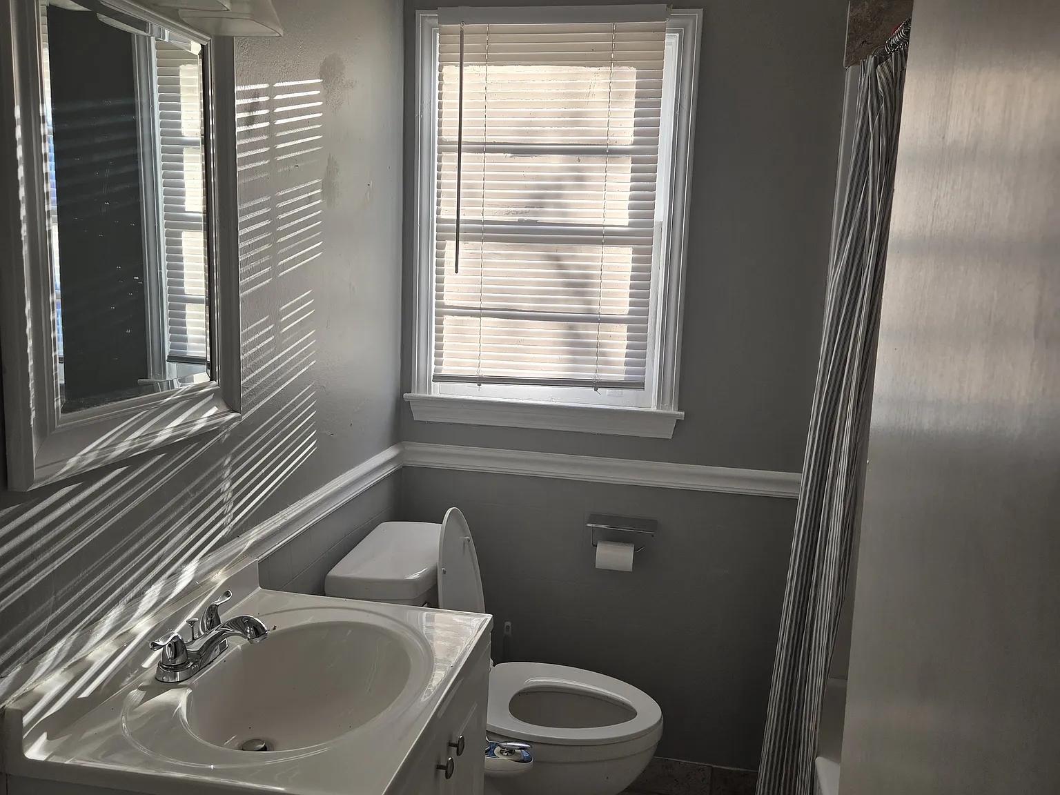 2 bed, 1200 sqft, $1,500 — Photo 2