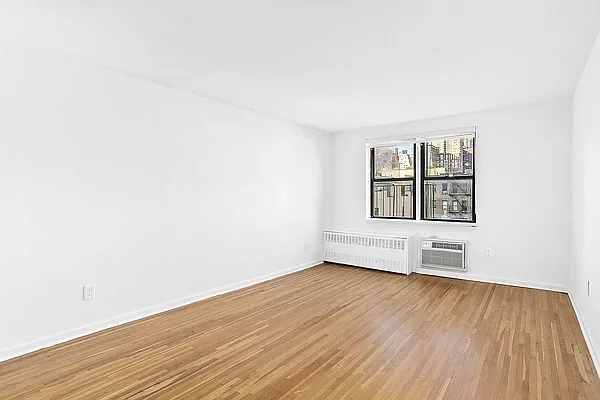 Rented by Compass | media 2