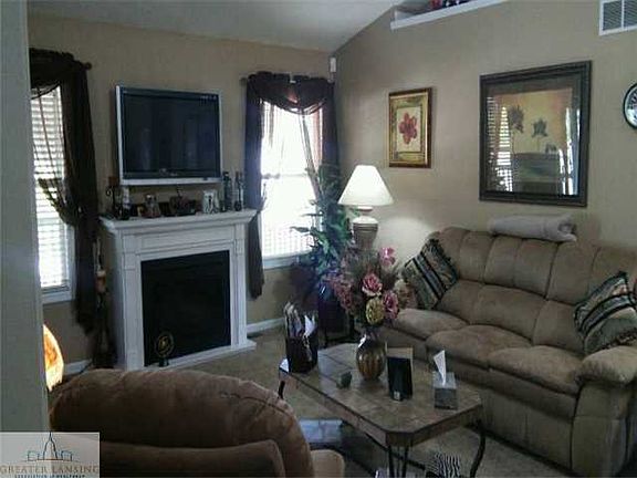 5th image of 1339 Yarrow Dr