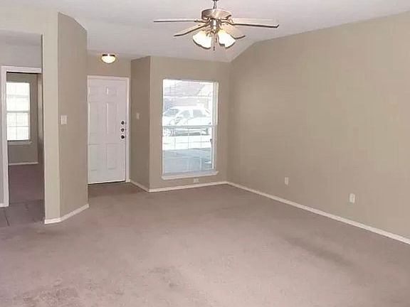 5th image of 505 N Clinton Ave APT B