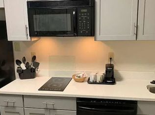 835 Upper Union St, Franklin, MA 02038