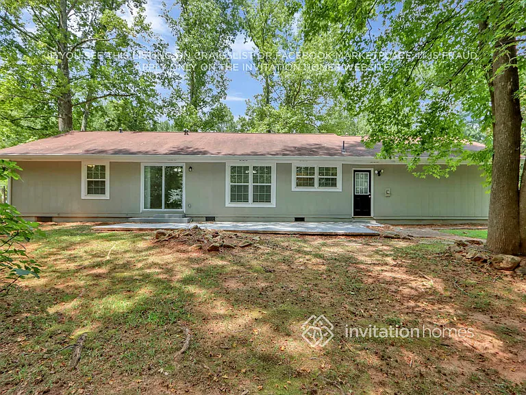 921 Dawn Ct SE — Photo 24