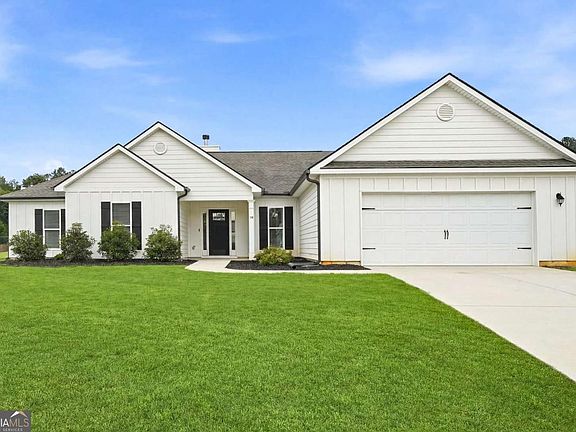 2nd image of 190 Marie Ct