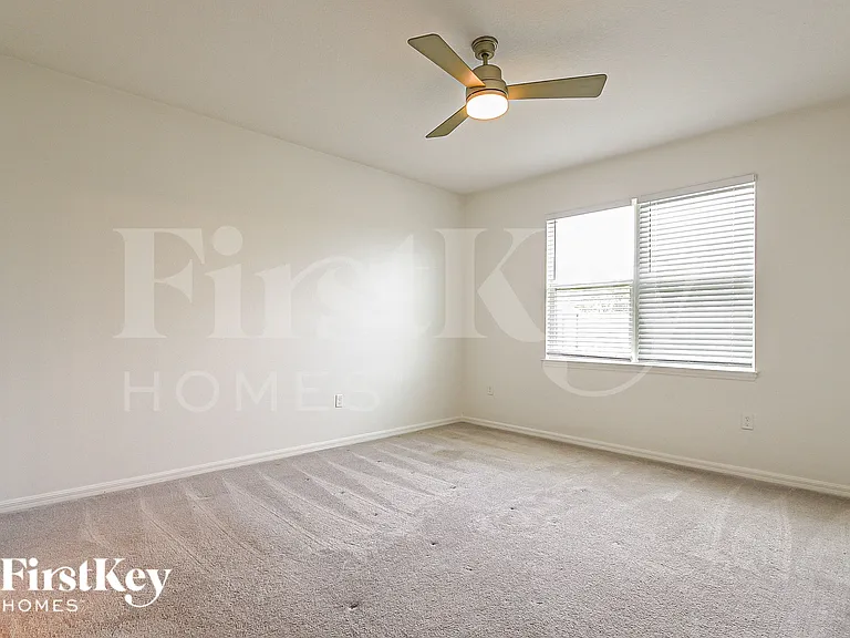 1272 Spokane Point — Photo 7