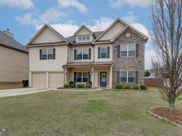 147 Stocks Cir, West Point, GA 31833