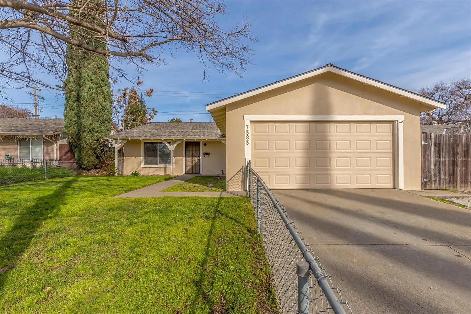 7383 Woodruff Way photo 1