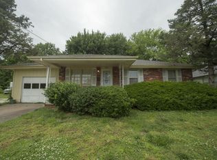 2803 N Campbell Ave, Springfield, MO 65803