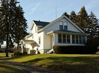 3202 Old Pittsburgh Rd, New Castle, PA 16101