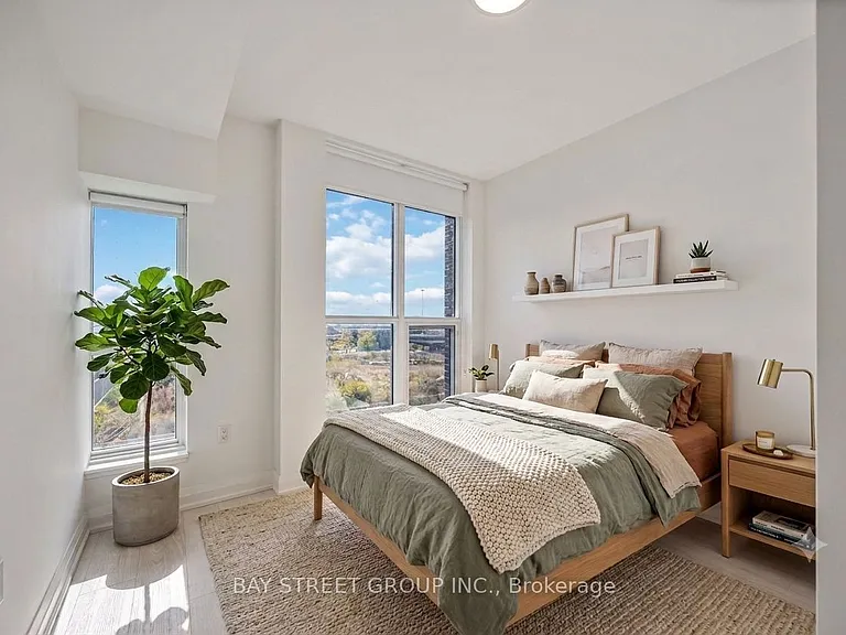 30 Gibbs Rd #Townhouse 101 — Photo 18