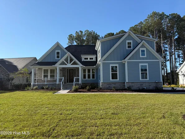385 Crow Creek Drive NW, Calabash, NC 28467