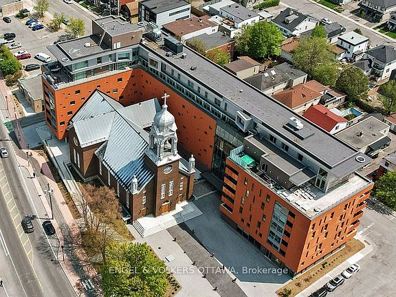 2nd image of 135 Barrette St #Penthouse 4