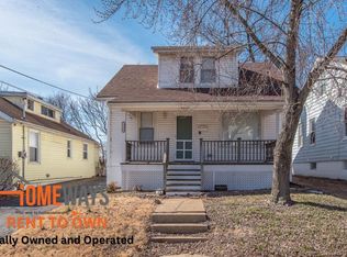 4936 Heege Rd, Saint Louis, MO 63123