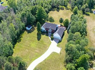 8590 Northfield Rd, Clarence Center, NY 14032