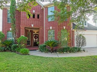 2528 Sunday House Ct, Pearland, TX 77584