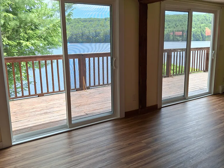 85 Winter Rd — Photo 3