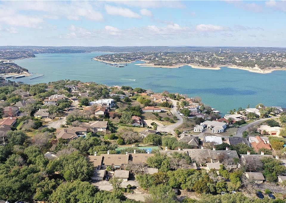 1st image of 519 Rock Bluff Dr