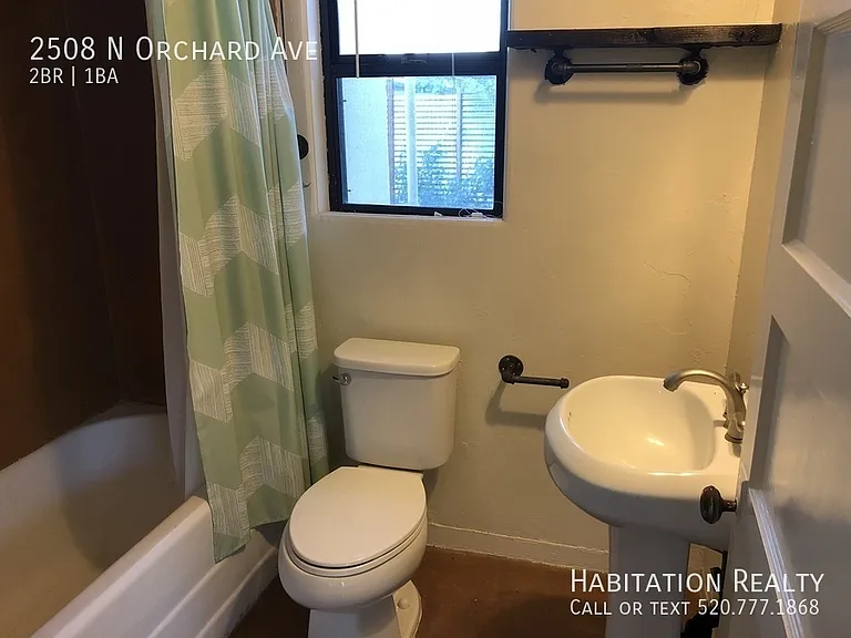 2508 N Orchard Ave — Photo 12