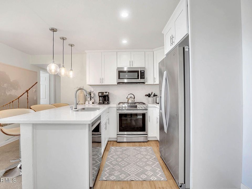 1st image of 5535 Canoga Ave APT 320