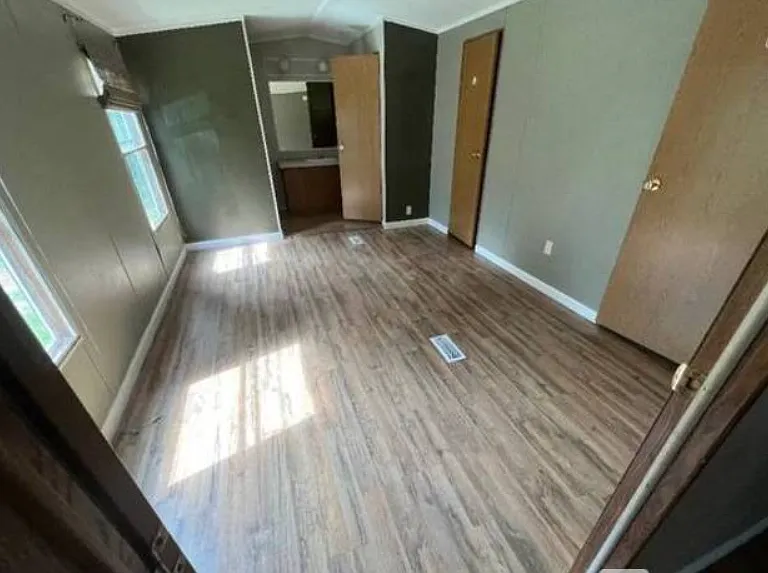 208 Double Oaks Ct — Photo 6