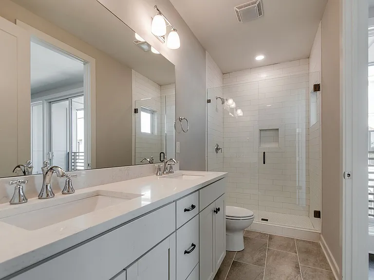 227 Oceola Ave #4 — Photo 25