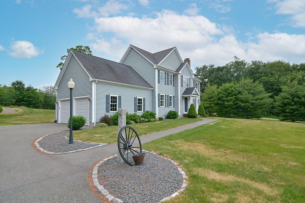 5 Cranberry Ln, Berkley, MA 02779 Zillow