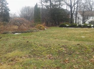 Ludlow Rd, Cleveland, OH 44120