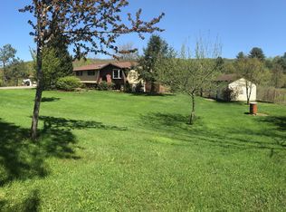 325 Siko Rd, Honesdale, PA 18431