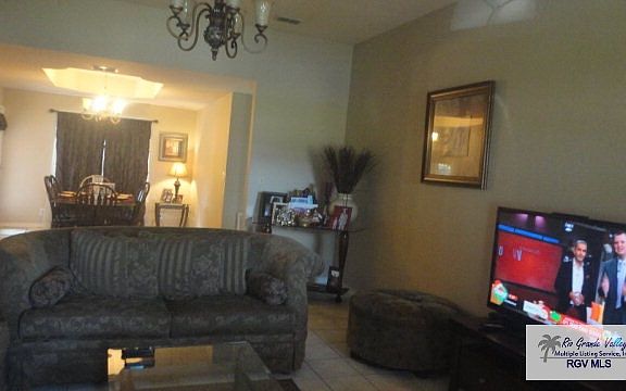 2nd image of 627 Pecos Dr