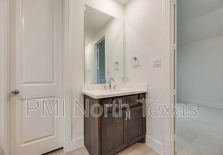 3926 Stars St — Photo 20