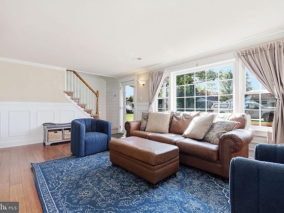 5th image of 518 Filbert Rd