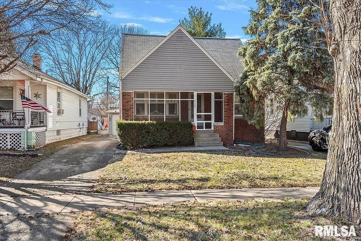 2325 Lowell Ave, Springfield, IL 62704 Zillow
