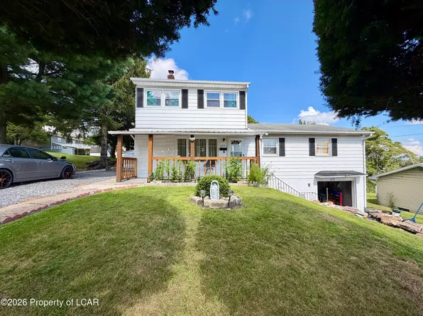 675 Pardee St, Hazleton, PA 18201