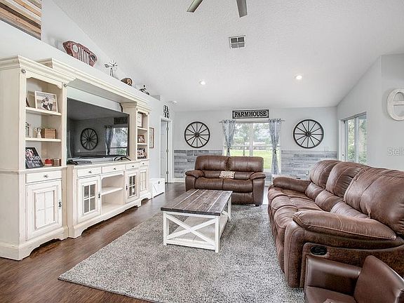 5th image of 546 Sherwood Oaks Rd