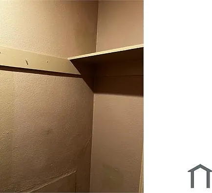 403 E Flora St — Photo 6
