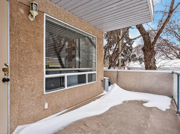 8108 109th St NW #103, Edmonton, AB T6G 2V7