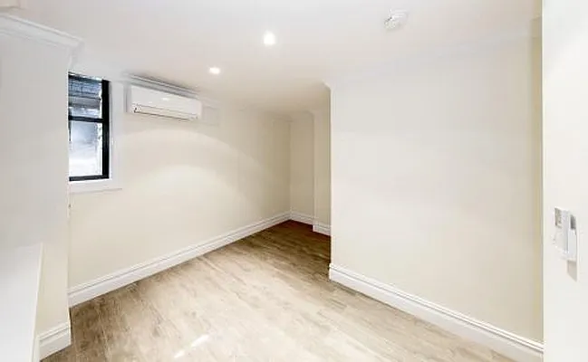 Rented by Icon Realty Management | media 22