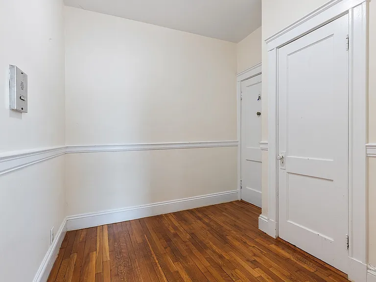 1568 Commonwealth Ave #8 — Photo 3