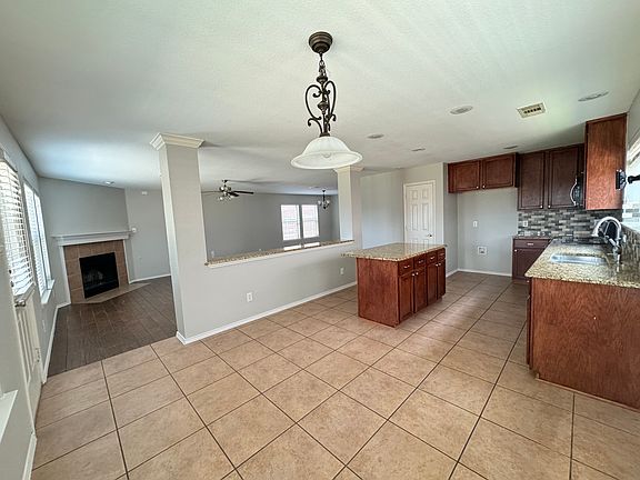 4th image of 10632 Matador Dr
