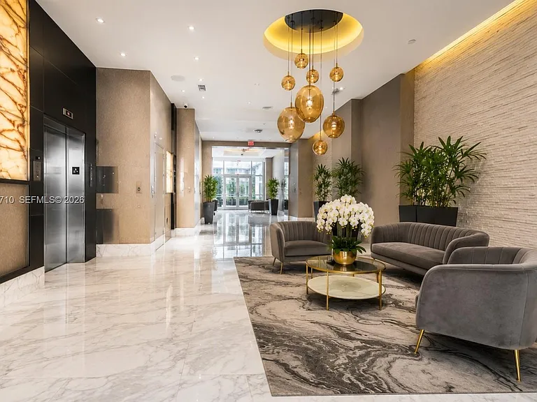 1250 S Miami Ave #2213 — Photo 4