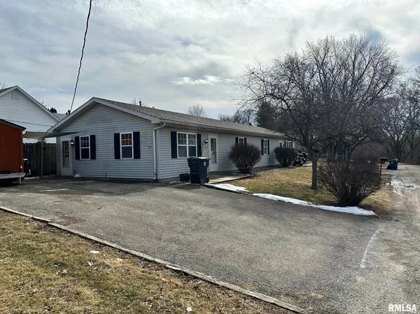 754 W Walnut St, Canton, IL 61520