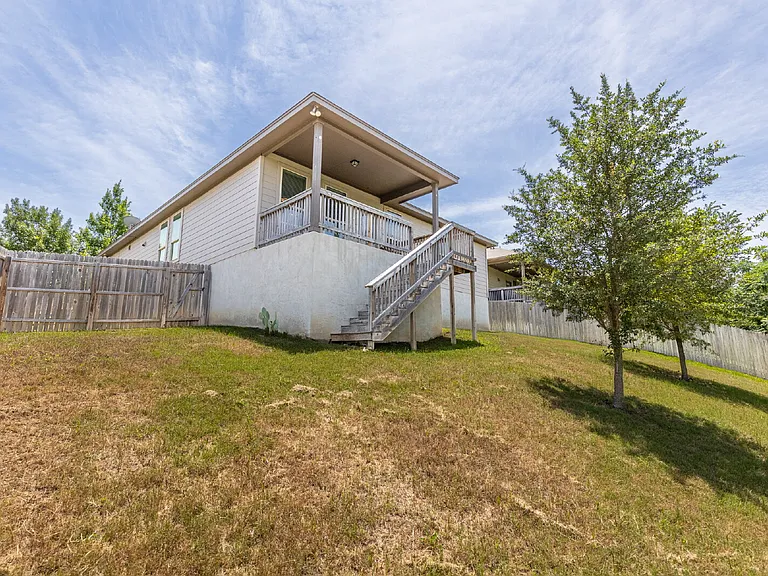 11219 Pomona Park Dr — Photo 34